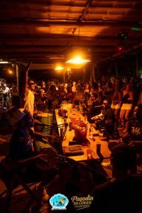 Show de Marcelo Bonfá + Pagodin da Corais