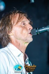 Show de Marcelo Bonfá + Pagodin da Corais