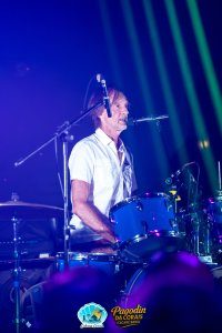 Show de Marcelo Bonfá + Pagodin da Corais