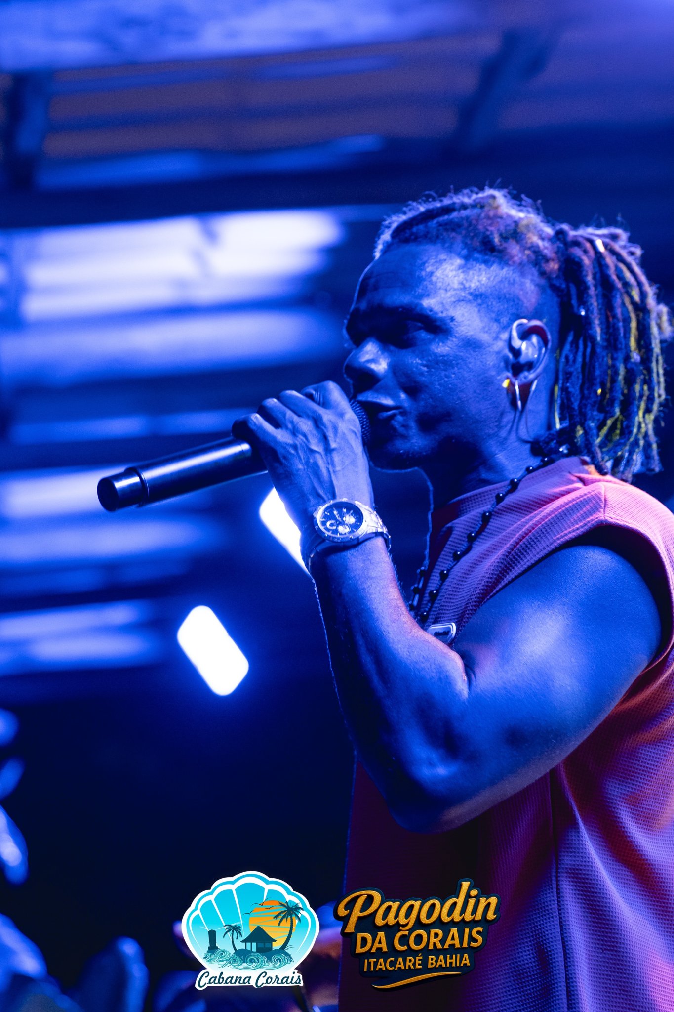 1 Ano Pagodin da Corais