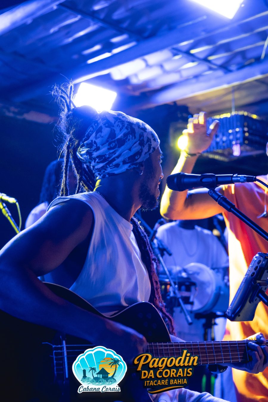 1 Ano Pagodin da Corais