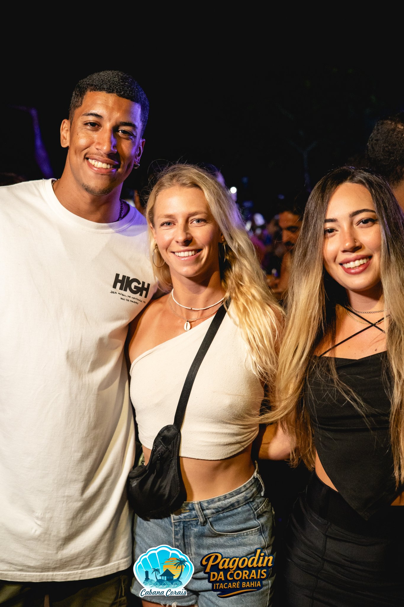 1 Ano Pagodin da Corais