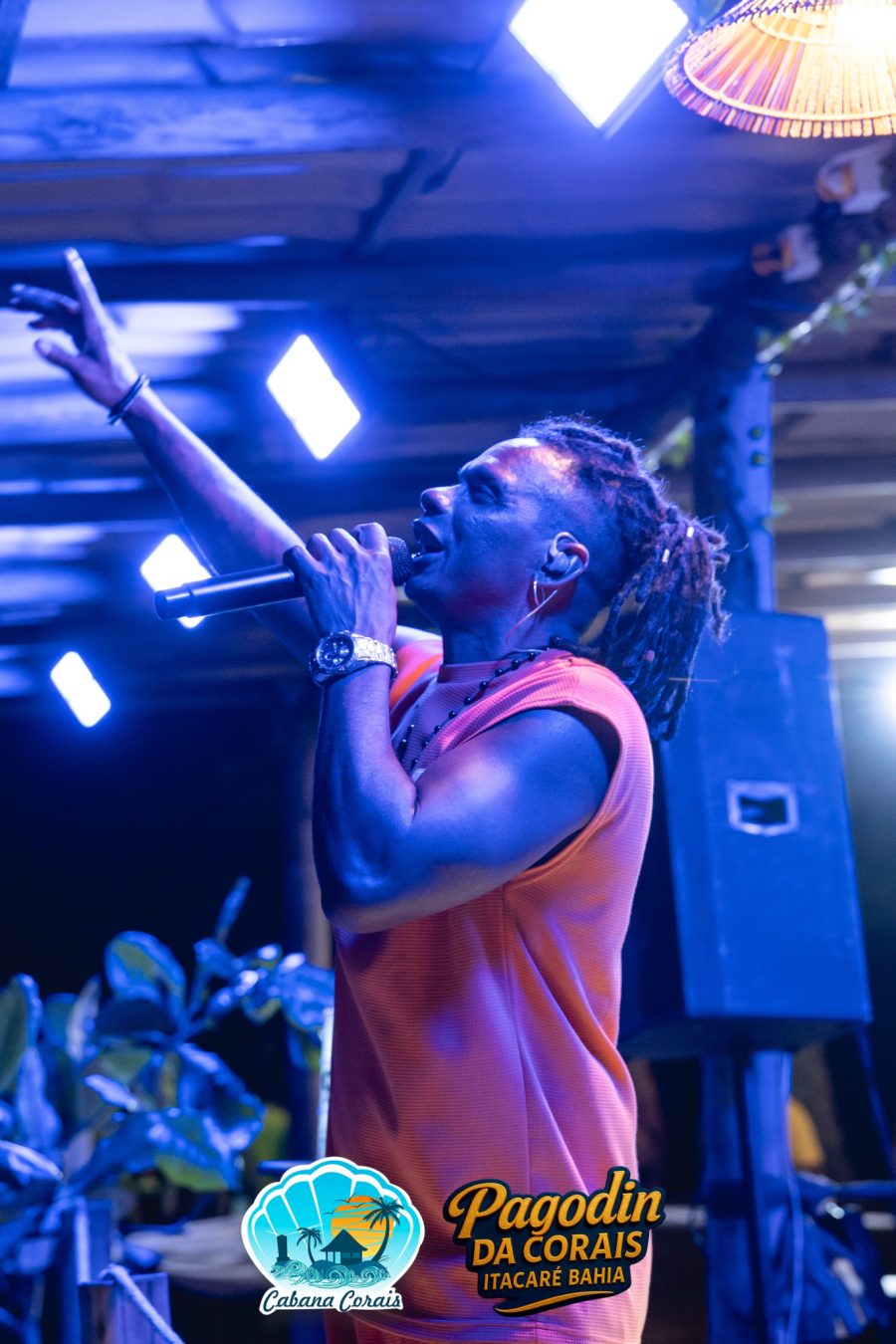 1 Ano Pagodin da Corais