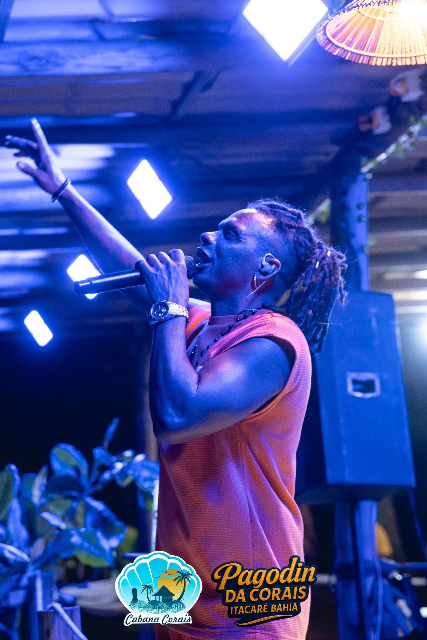 1 Ano Pagodin da Corais