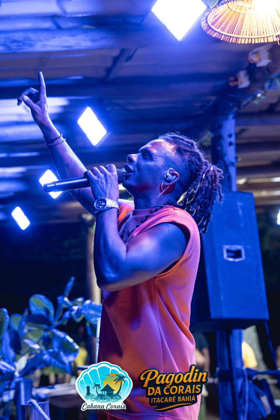 1 Ano Pagodin da Corais