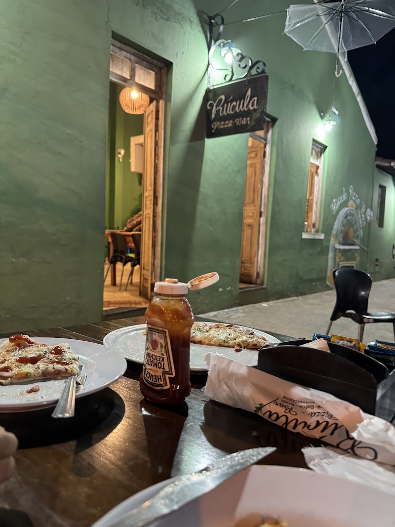 Rúcula Pizza Bar
