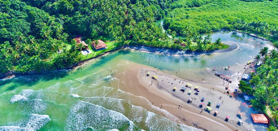 Praia de Jeribucaçu em Itacaré: trilha, rio e dicas para aproveitar